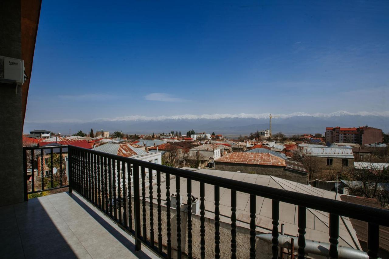 Telav Holl Hotel Telavi Kültér fotó