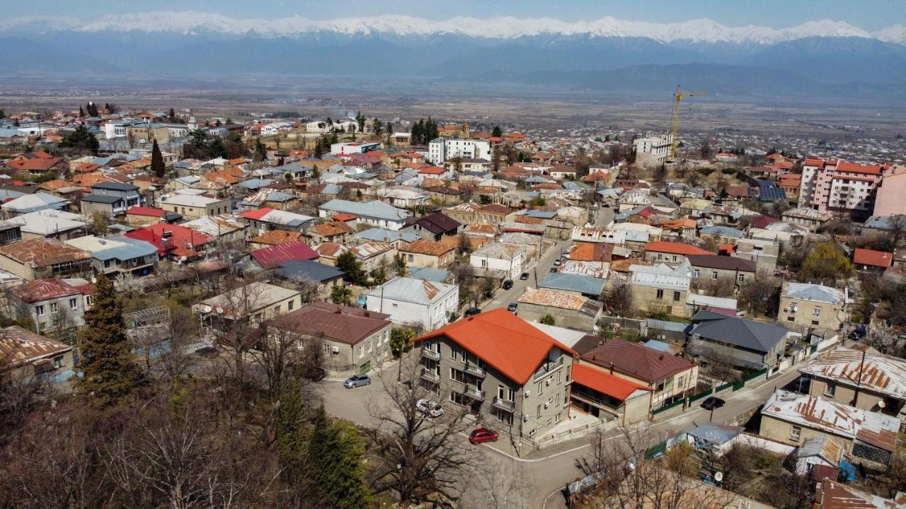 Telav Holl Hotel Telavi Kültér fotó